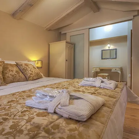 Guest house & Malo More