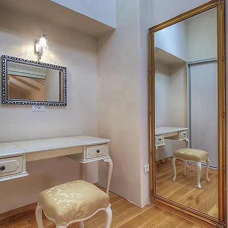 & Malo More Πανσιόν